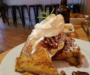 french toast with whipped cream 